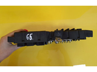 Блок предохранителей  518322326, 8637841   Volvo V70    