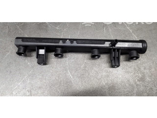 Топливная рампа 032133319al Skoda Fabia Mk1 (6Y)