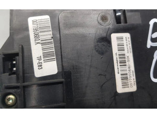 Блок предохранителей BMW X3 E83