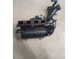 Всасывающий коллектор 2203036020, 1788036110 Toyota RAV 4 (XA40) 2016