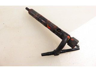 Форсунка 8200049876, 8200553570    Renault Clio II  K9K 704 