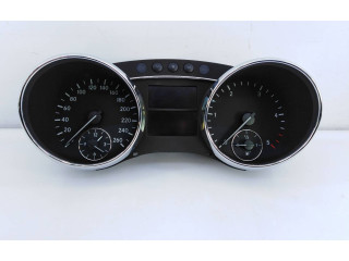 Přístrojová deska Mercedes-Benz R W251 2005 A251540814712, A2515498147