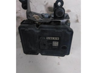 Блок АБС 31261143, P30681619   Volvo  V70  2008 - 2013 года
