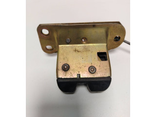 Zámek zadních dveří Volvo S40, V40 2001