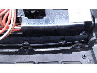 Передняя пепельница