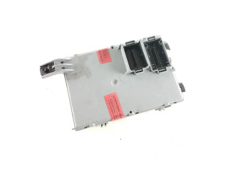 Блок предохранителей 00519217570, 28340956 Opel Combo D