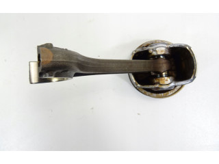  Поршень с шатуном    Volkswagen Golf VIII  