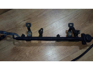 Vstřikovací lišta 1955003110, 195500-3110 Mazda Protege pro benzínový motor 1.5