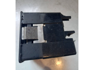 Дисплей 4110607 Saab 9000 CS