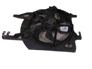 Вентилятор радиатора         Renault Trafic I 