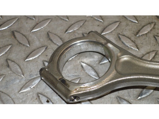 Поршень EE20Z Subaru Outback