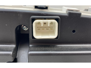 Přístrojová deska Toyota Prius+ (ZVW40) 2013 8380047591