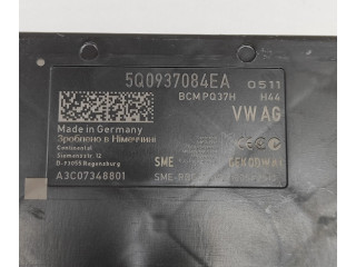 Блок комфорта 5Q0937084EA, A3C07348801 Audi Q2 -