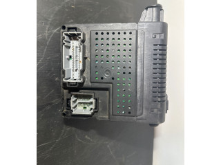 Блок предохранителей 30765148, 28024617   Volvo XC90    