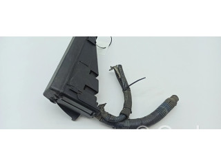 Блок предохранителей 8262250010   Lexus LS 430    