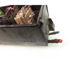   Pojistková skříňka 04707893AB   Chrysler Voyager 1998