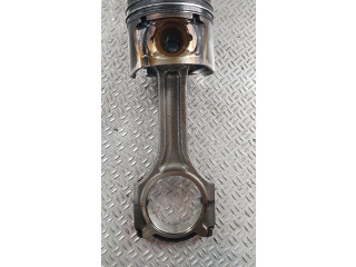 Поршень с шатуном D4FD KIA Sportage