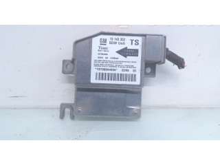 Блок подушек безопасности 13143352, 327963935   Opel Combo C