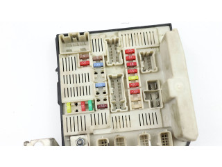 Pojistková skříňka 8200481866J Renault Megane II 2008