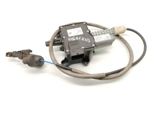 Механизм ручного тормоза (в салоне)