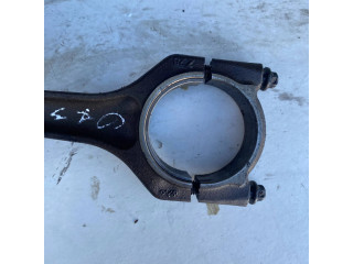 Píst 543 BMW 1 E81 E87 pro benzínový motor 2.0 N43B20A