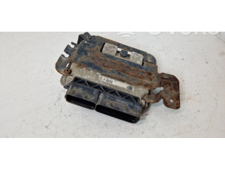 Блок управления двигателем Блок управления 55576163 Saab 9-3 Ver2