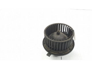 Центральная воздушная решётка    881034735   Volkswagen Golf II