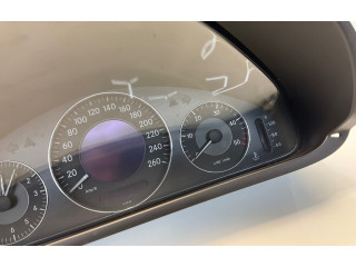 Přístrojová deska Mercedes-Benz CLK A209 C209 2006 A2095404211, 110080140020