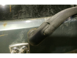 Моторчик заднего дворника     Dodge Magnum