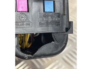 Блок предохранителей  5J0937615C   Skoda Fabia Mk2 (5J)    