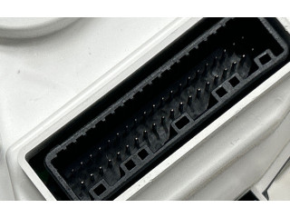 Přístrojová deska Subaru XV II 2018 85003FL020, 0426102