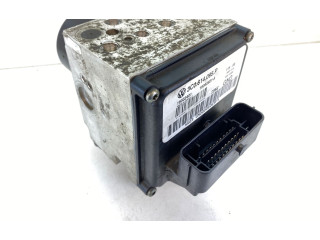 Блок АБС 3C0614095P, 16332401   Volkswagen  PASSAT B6  2005 - 2010 года