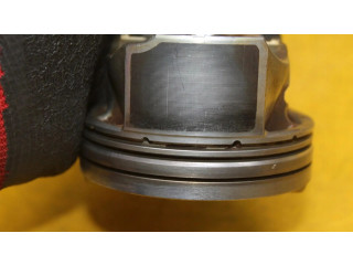 Поршень с шатуном 06H Skoda Octavia Mk2 (1Z)