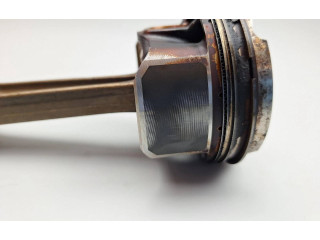 Píst 9494399, 8654480 BMW X2 F39 B48A20M1