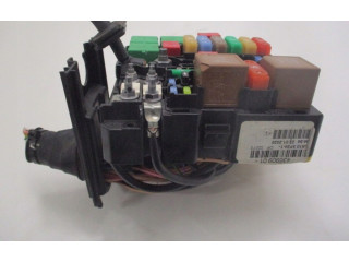 Блок предохранителей 9804848580   Peugeot 2008 II    