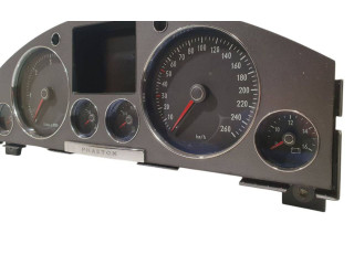 Панель приборов 3D0920982H   Volkswagen Phaeton       