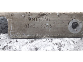 Vstřikovací lišta 9186836 Volvo S80