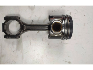  Поршень с шатуном  038J  Volkswagen PASSAT B6  