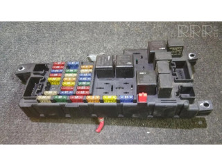 Блок предохранителей 518829007, 8678449-PETP2X 154954 Volvo V70