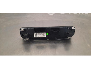 Блок управления климат-контролем 83A820043AC Audi Q3 F3