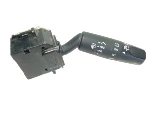 Ручка стеклоочистителей 17D682 Mazda 3 I