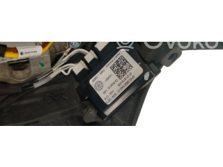 Руль Volkswagen Golf VIII 2019 - года 5H0419093B, 9384652