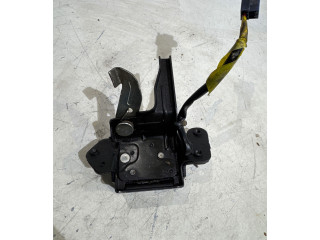 Zámek zadních dveří    Toyota Yaris 2007