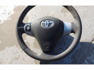 Подушка безопасности водителя 451300D   Toyota Yaris