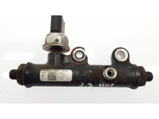 Топливная рампа 4R8Q9C066AE Jaguar S-Type 2.7