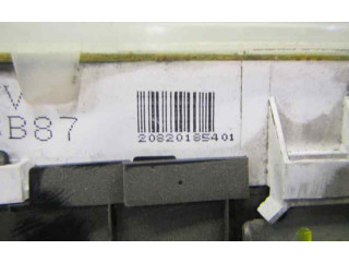 Přístrojová deska Mazda Premacy 2002