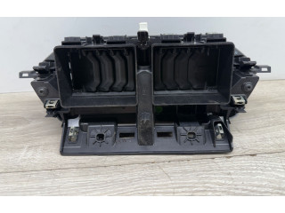 Блок управления климат-контролем 9823457180   Peugeot 2008 II