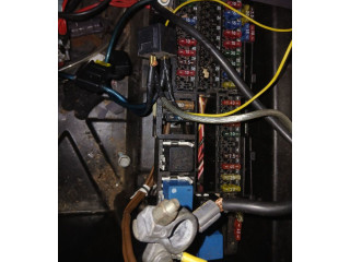 Pojistková skříňka Mercedes-Benz W168 1997