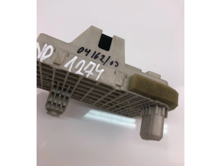 Pojistková skříňka 2G30 Toyota Avensis T220 1997