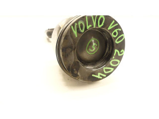 Поршень с шатуном D4204T5 D4204T14 82L175, FO61 Volvo S60
